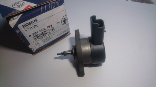 Клапан регулювання тиску Bosch 281002493 - 10
