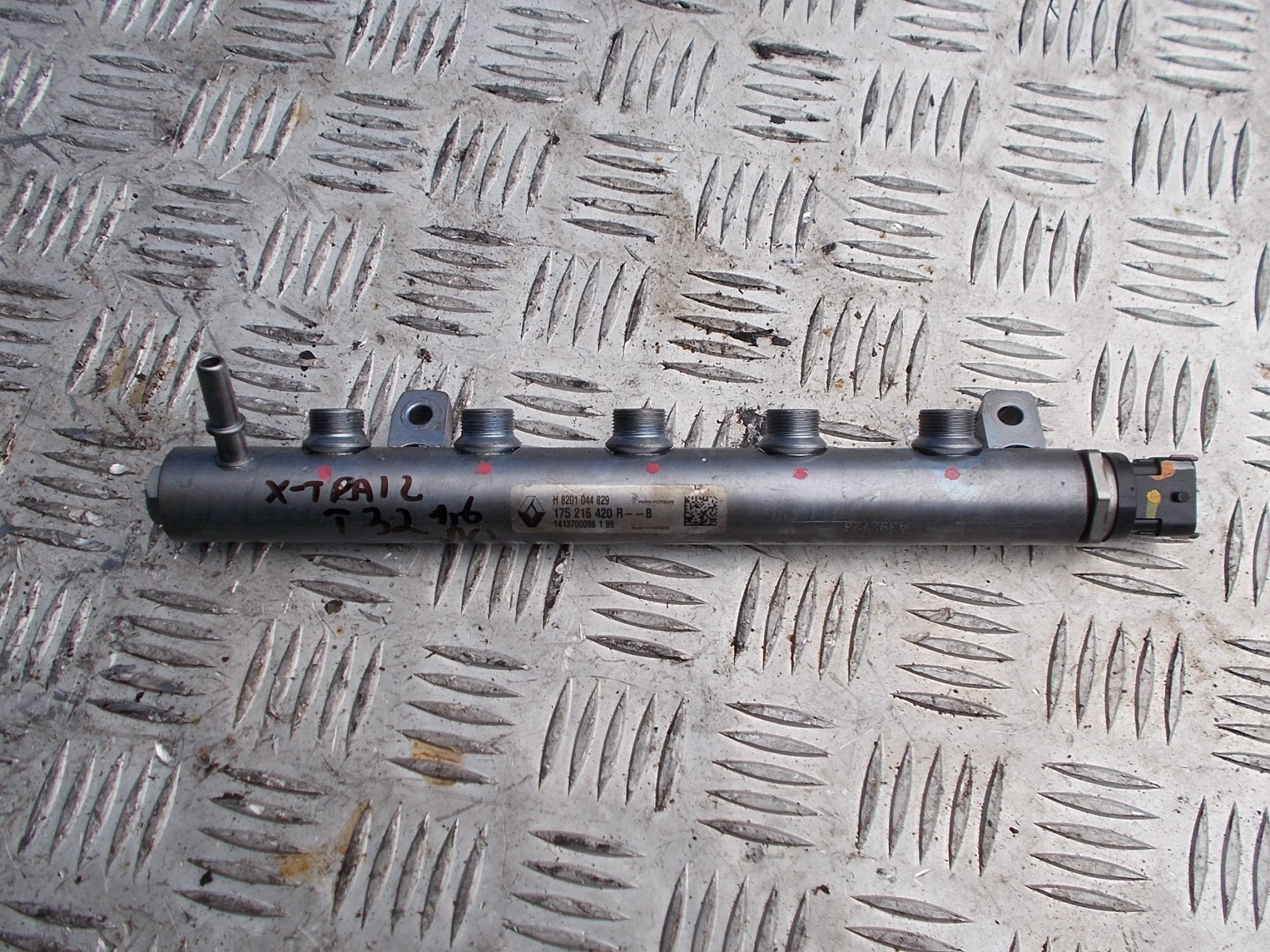 NISSAN X-TRAIL T32 датчик тиску палива 1.6 D