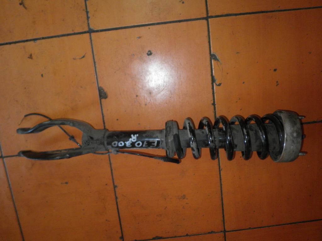 МАКФЕРСОН ПРАВИЙ BMW X5 E70 Е-70 3d