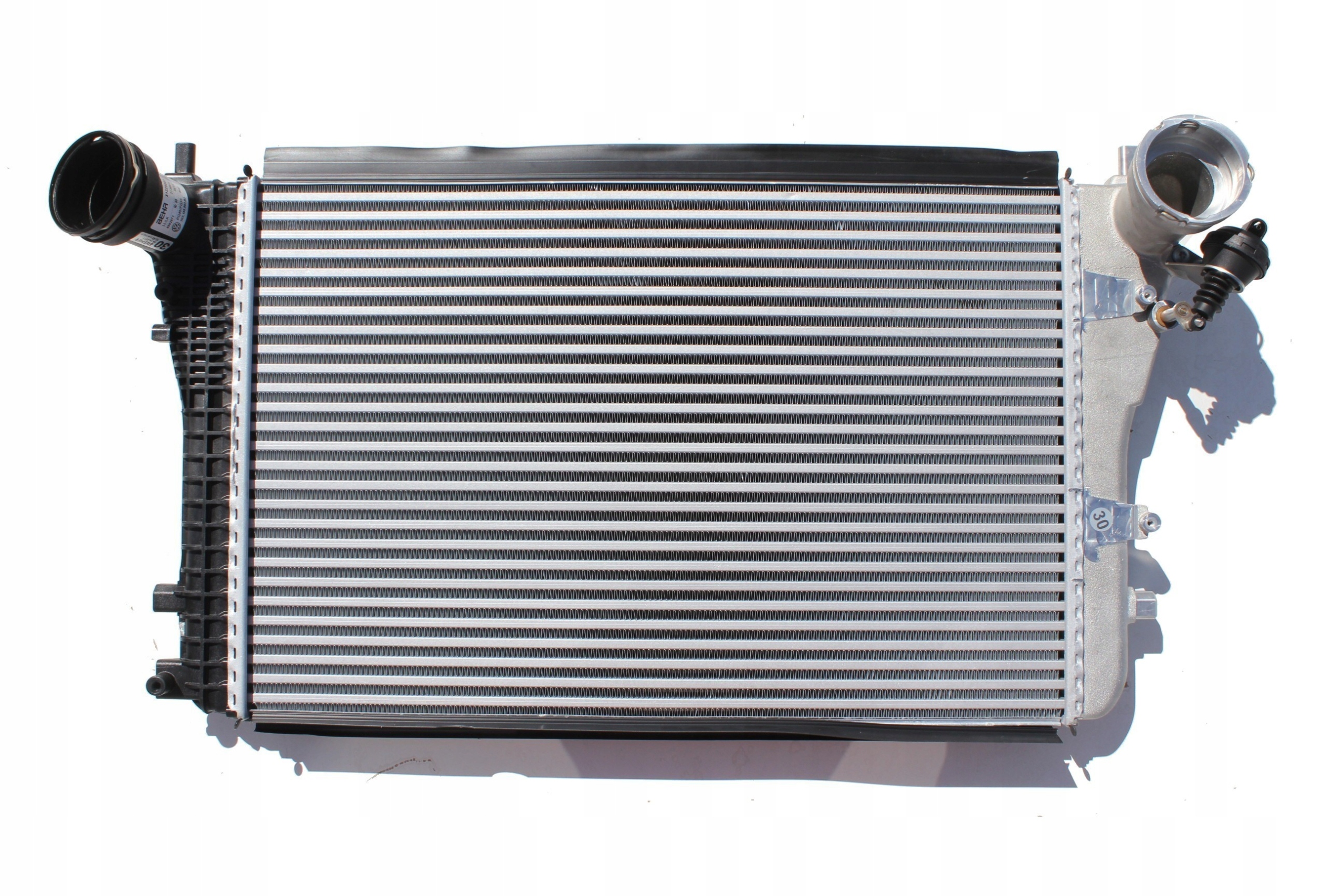 Chłodnica intercooler VwAG 1K0145803BJ oryginał Typ samochodu Samochody osobowe