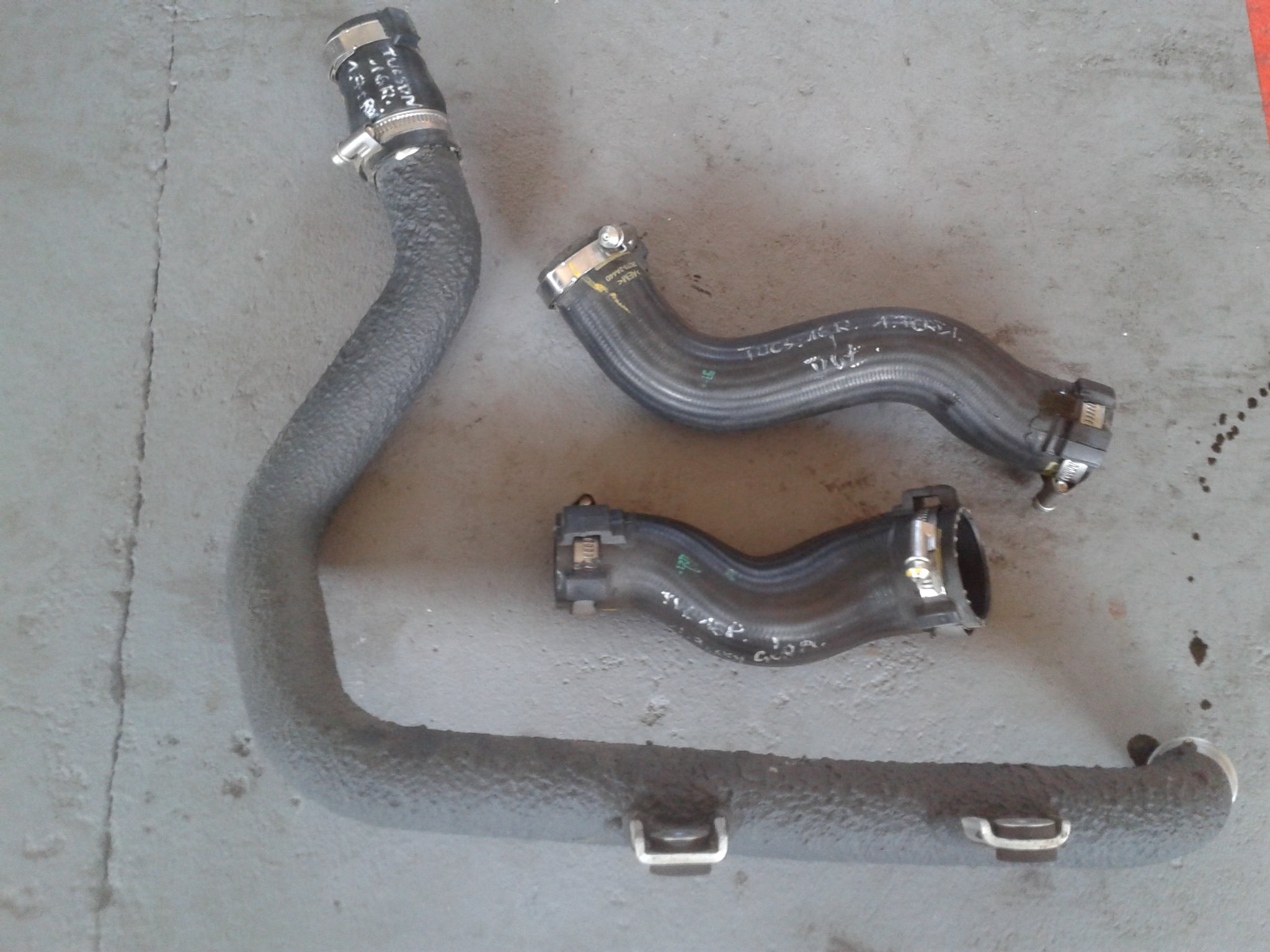 HYUNDAI TUCSON II 2015 18 1 7CRDI WAZ PRZEWOD RURA