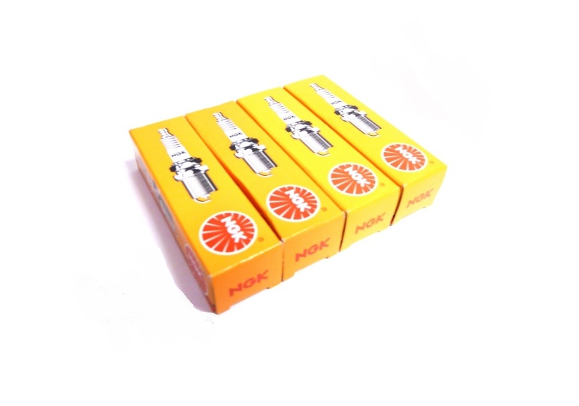 CR9EH-9 - Набір свічок Свічка NGK 4шт HONDA CBF 600 04-08