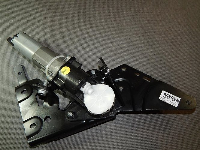 AUDI A7 4G SILNICZEK ZAWIAS KLAPY 4G8827851B