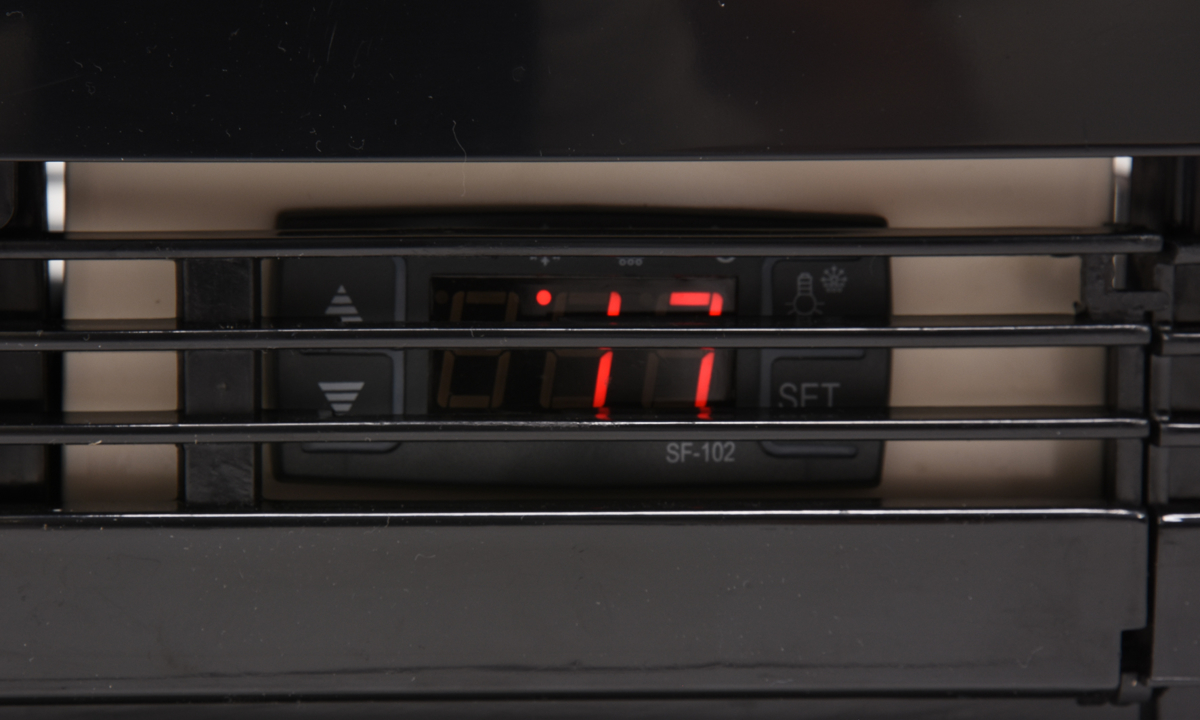 WITRYNA CHŁODNICZA 78L LADA CUKIERNICZA CZARNA Rodzaj witryna chłodnicza