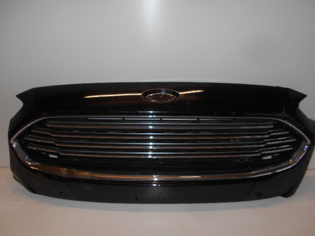Ford OE 1207545 рамка фары противотуманные лева