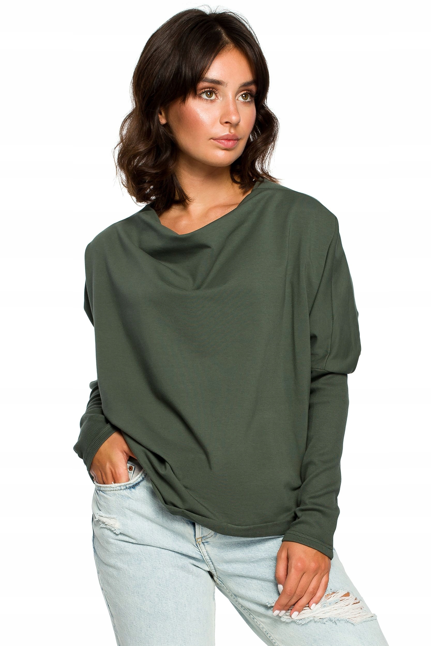 

B094 Bluza z dekoltem z tyłu - militarno zielona L