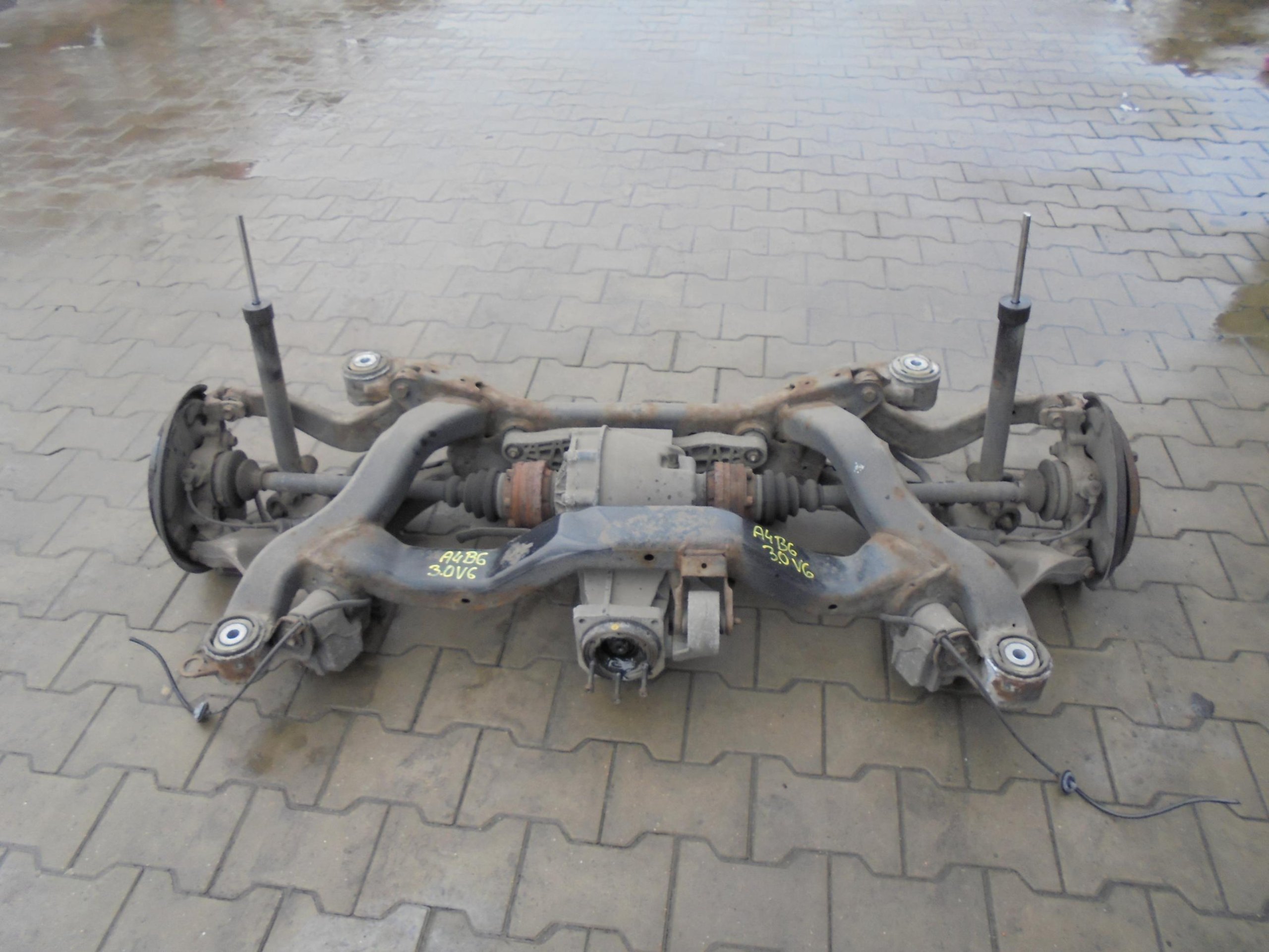 Zawieszenie Tyl Audi A4 B6 3 0 V6 Quattro Manual Brzeska Wola 23 Allegro Pl