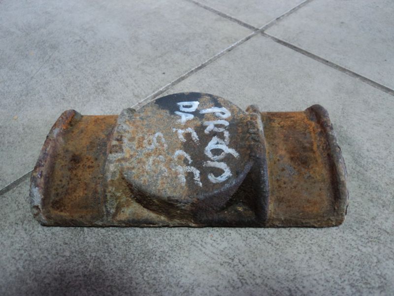 ОСНОВАНИЕ ПРУЖИННОГО СТРЕМЕНА ПЕРЕДНИЙ DAF CF 85 XF 95 FV