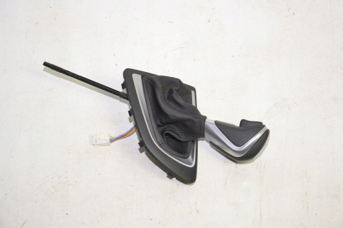 BMW 2 F45 F46 dzwignia galka zmiany biegow 9391195