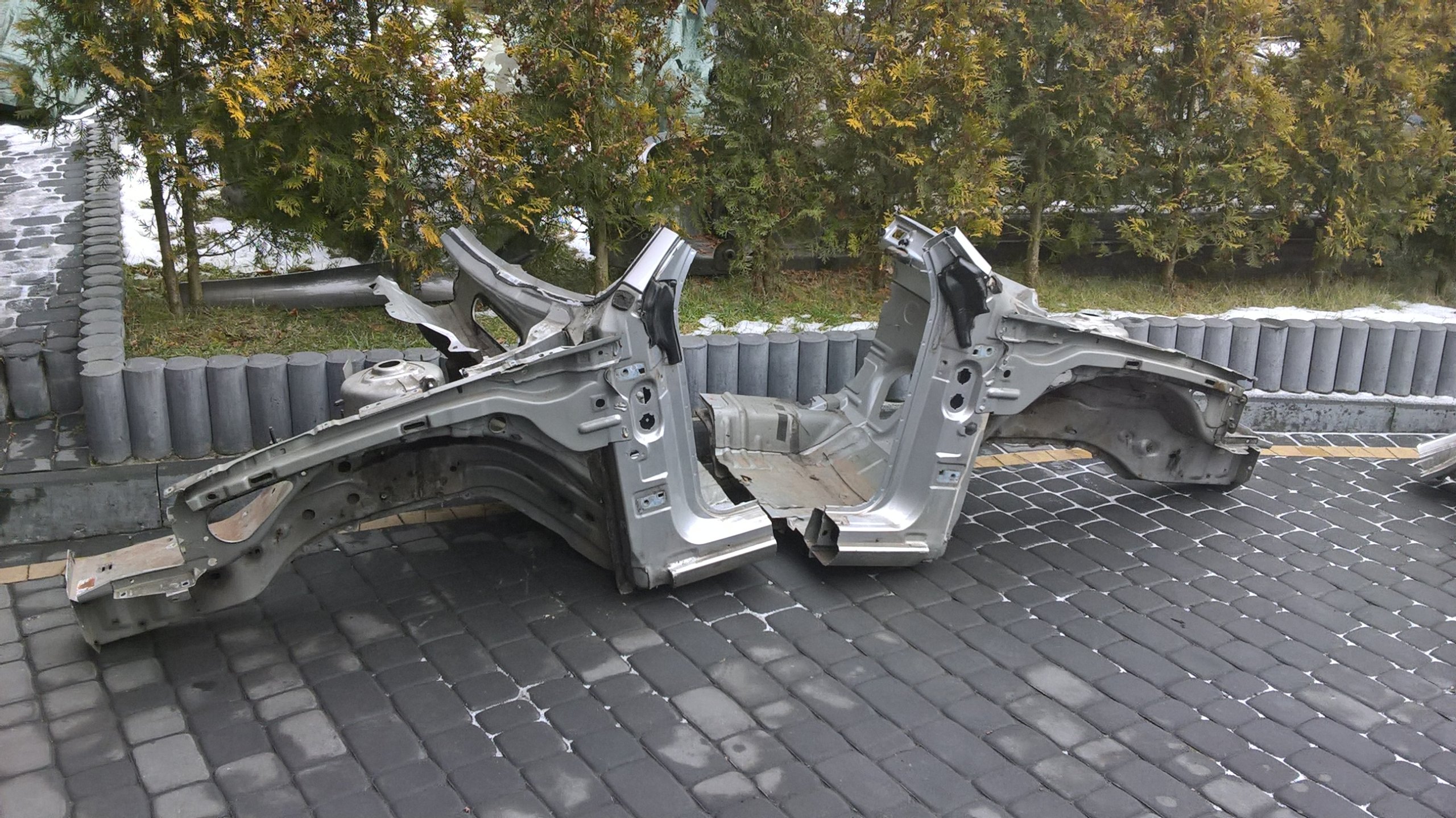 FORD MONDEO Mk3 ФАРТУХ ЛОНЖЕРОН ПЕРЕД ЛЕВА/ПРАВ.