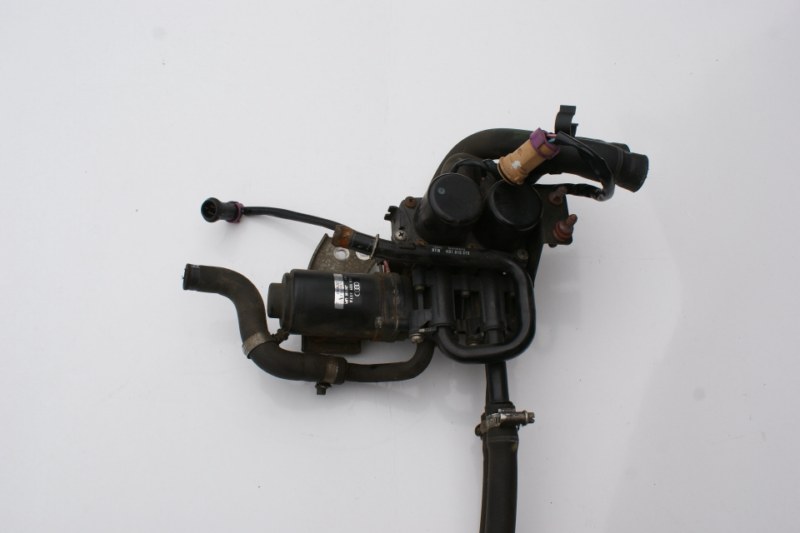 AUDI A8 D2 насос водяного опалення насос 4d0959617a