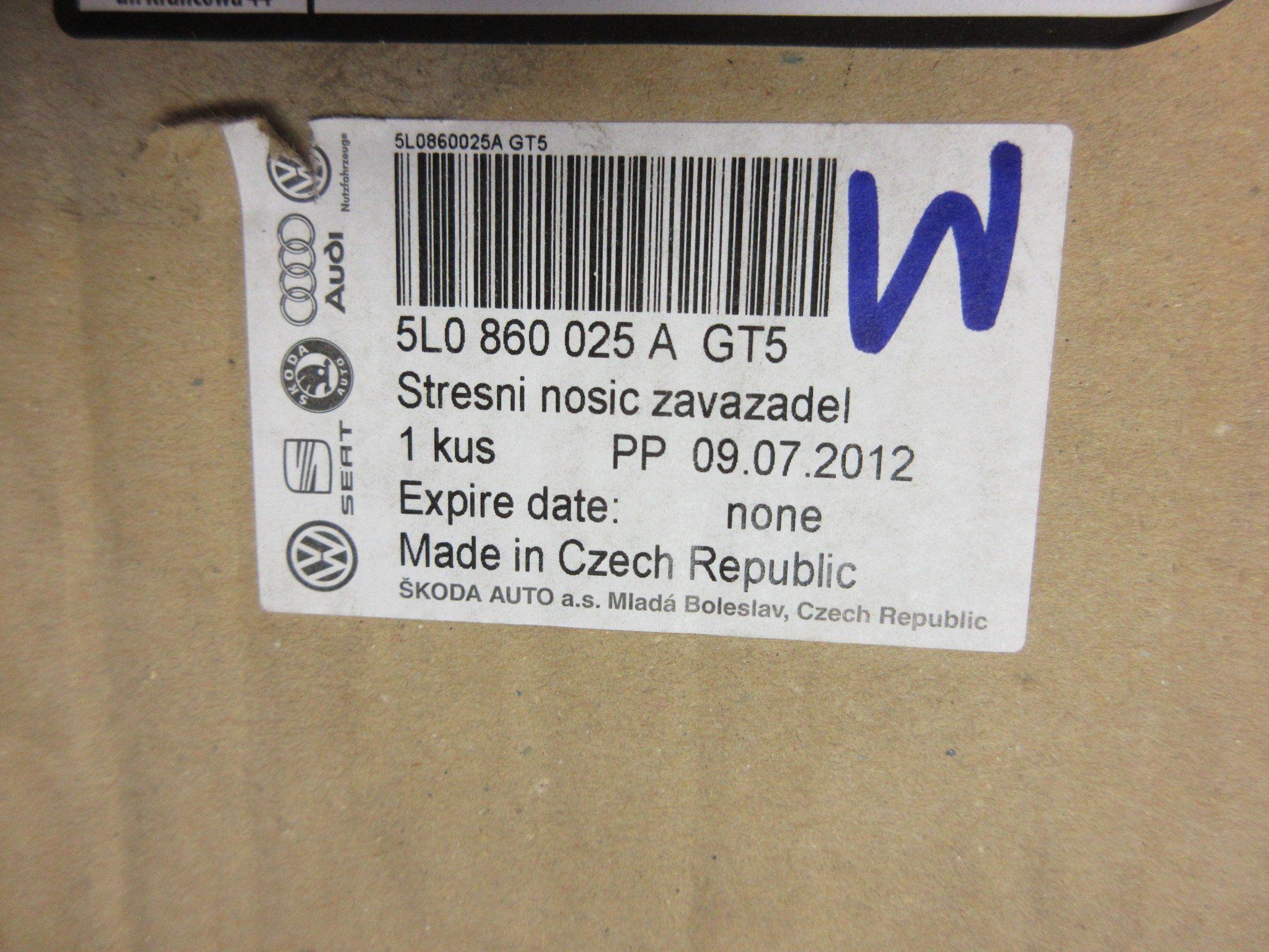 SKODA YETI reling dachowy NOWY 5L0860025A lewy Producent części Skoda OE