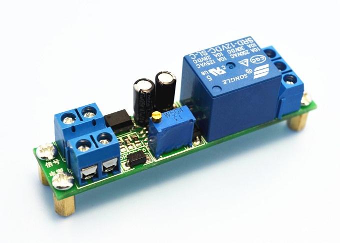 

Moduł Czasowy NE555 Z Wyzwalaniem Pwr_on 12V 10A