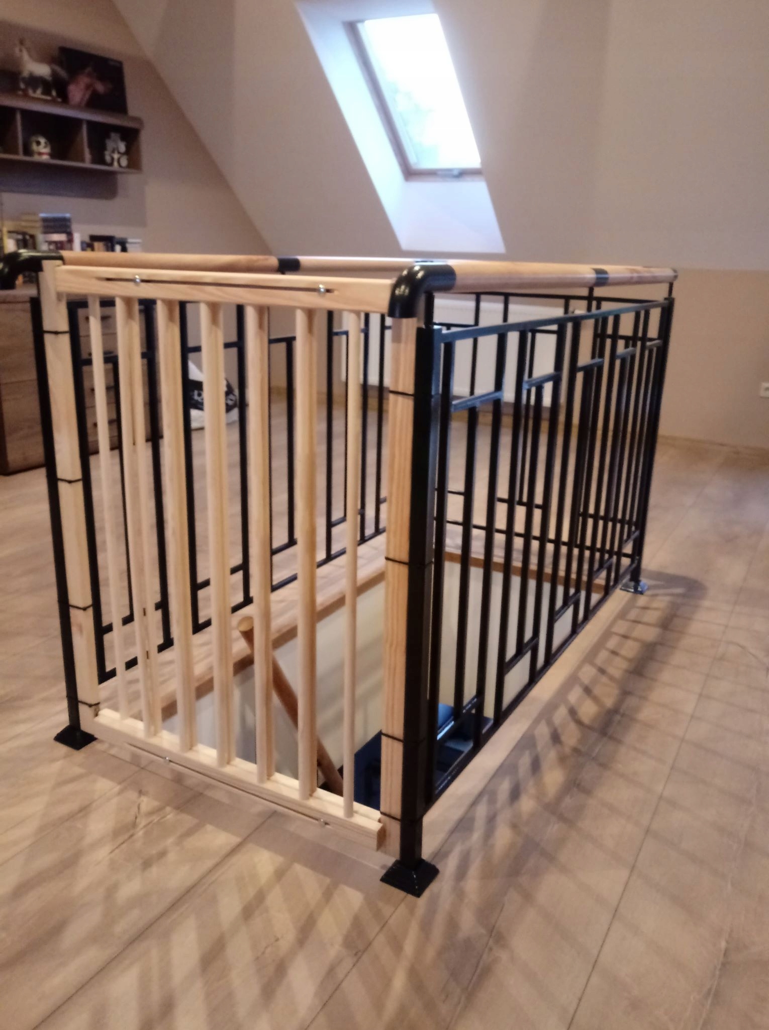 LISTWA: 2,2 x 4,6 cm - POMOCNA PRZY MONTAŻU BRAMKI Kod producenta brak