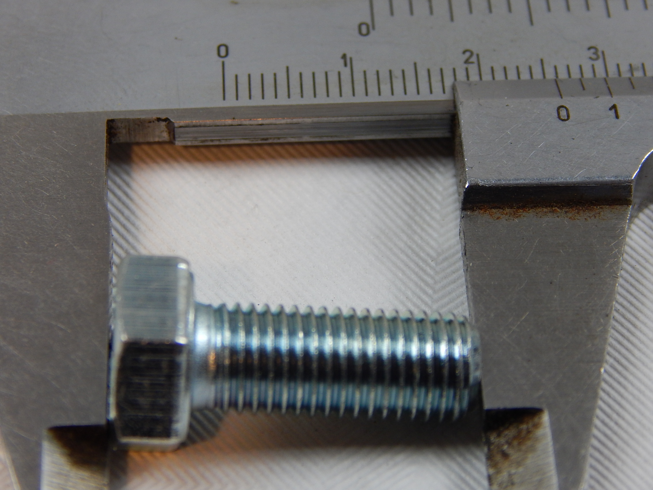 ŚRUBA GUMY SIEDZENIA K-750 URAL DNIEPR Dopasowanie do pojazdu produkt dedykowany