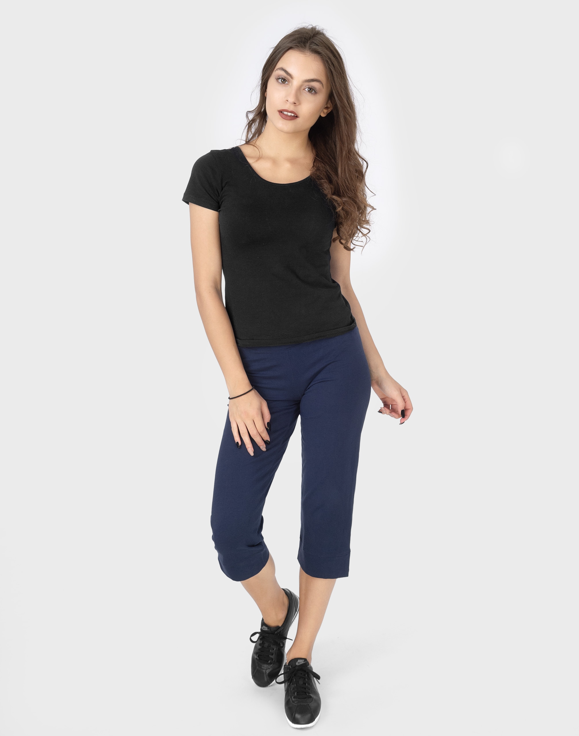 Sportowe Spodnie Rybaczki Dresowe Damskie Dresy Capri RENNOX 201 L granat Marka RENNOX Moda Sport