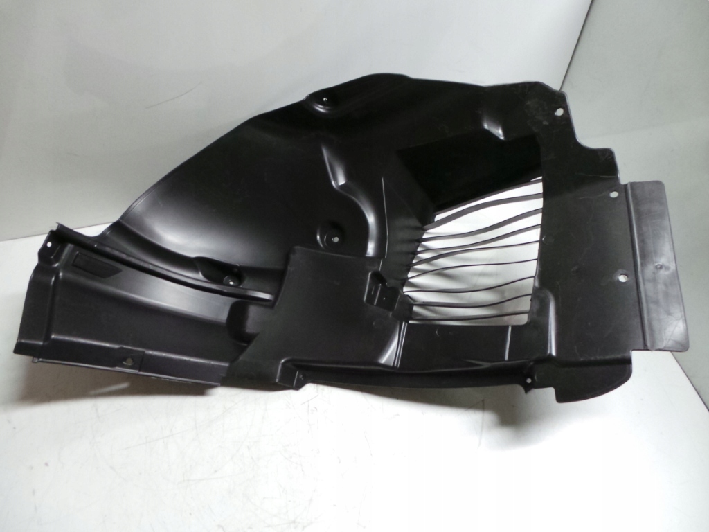 Nadkole PRZEDNIE LEWE Maserati Levante M161