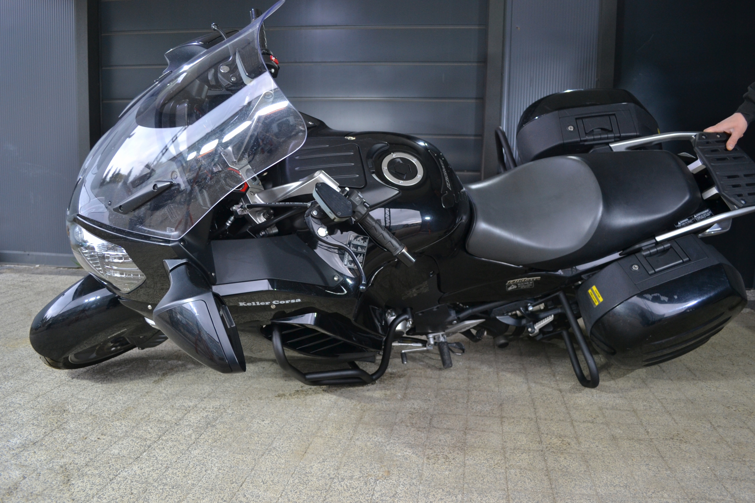 GMOLE TYLNE KAWASAKI GTR 1400 CZARNY MAT 4560113453187 za
