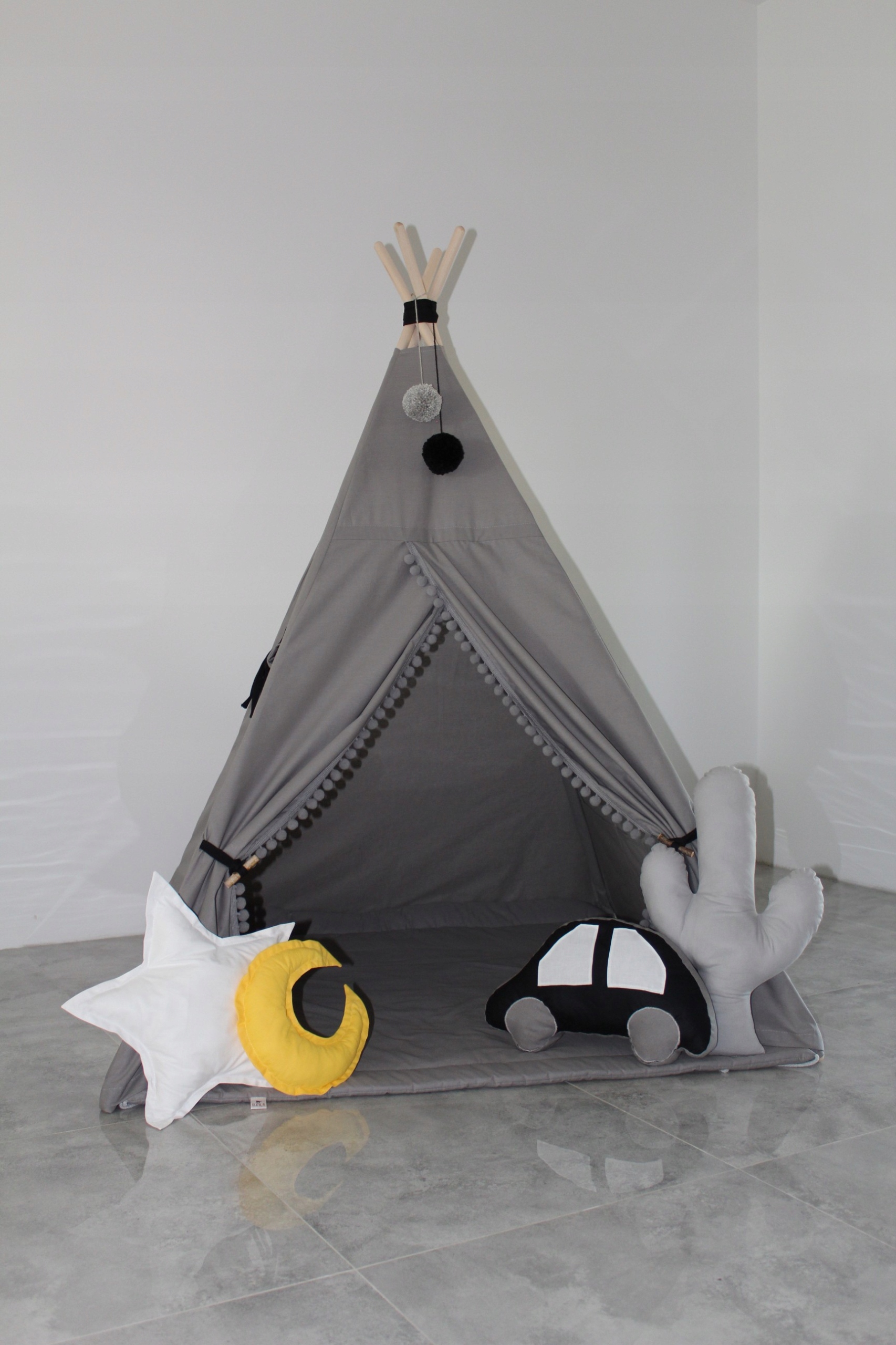 Namiot - Zestaw Tipi "GRAFIT" Rodzaj Iglo, wigwamy