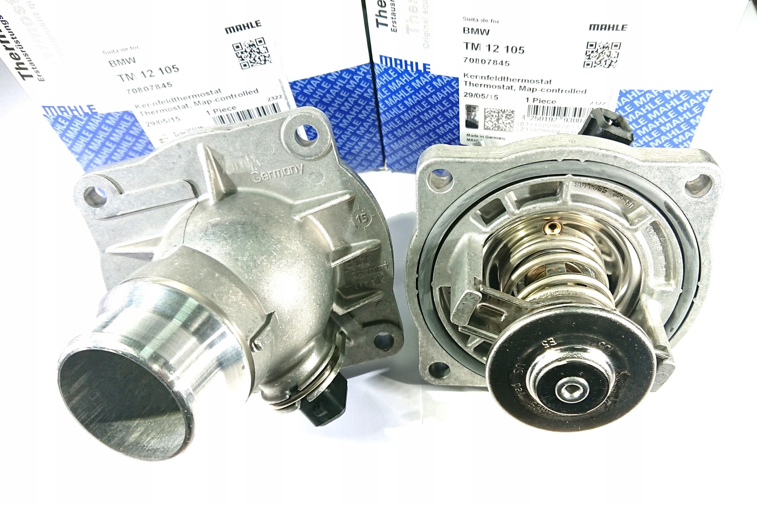 12 105 - Термостат BEHR OE BMW E39 535i 540i E38 735i 740i