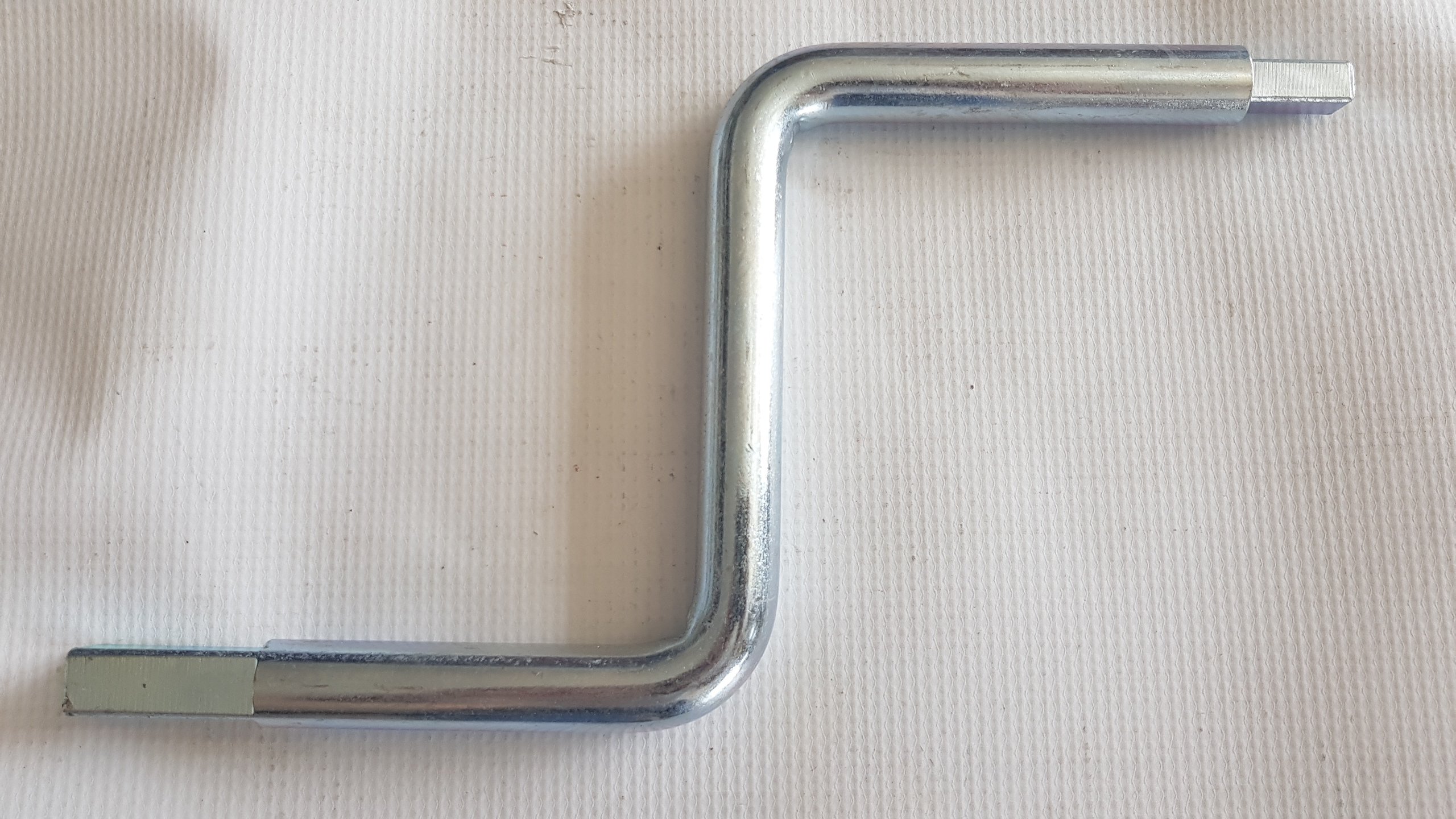 NACIĄG NAPINACZ PLANDEKI KORBA 2 STRONNA UNIWERSAL Marka Inna