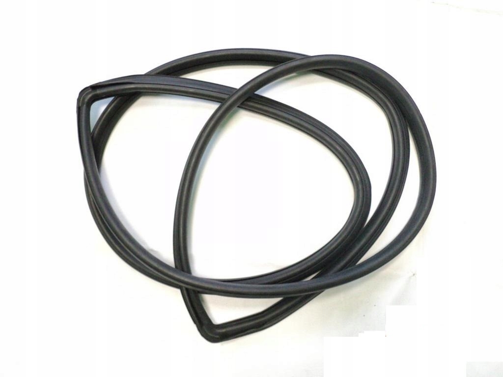 DB108-1T - Уплотнение стекла заднее MERCEDES W108 W109