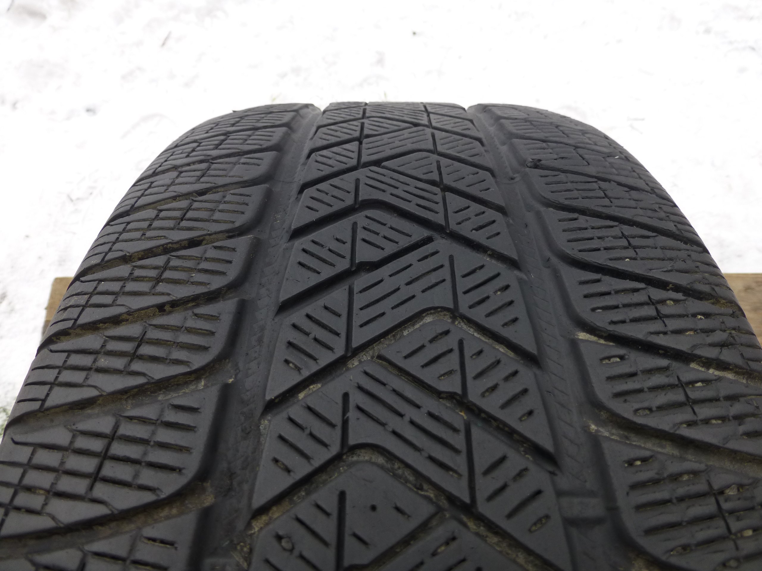 1X PIRELLI 255/60/18 2015 ROK 1 SZTUKA Rok produkcji 2015