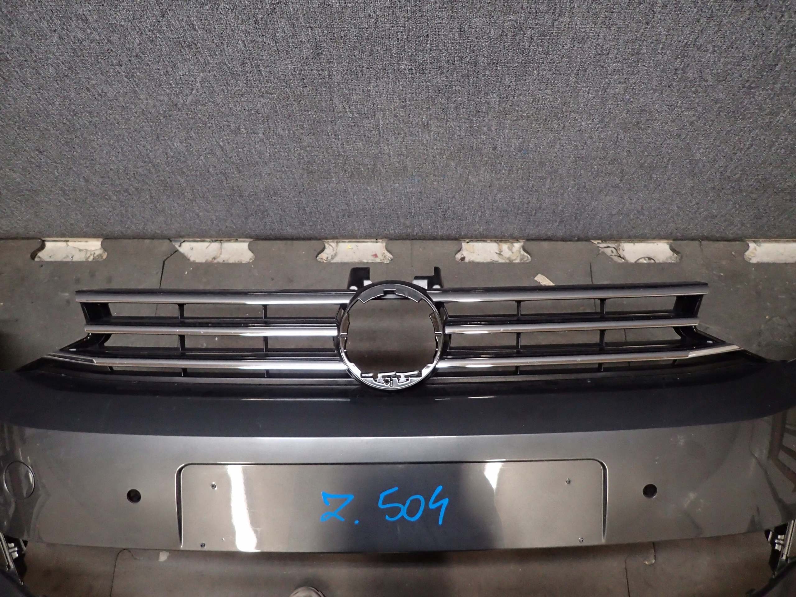 bumper front VW TOURAN 15