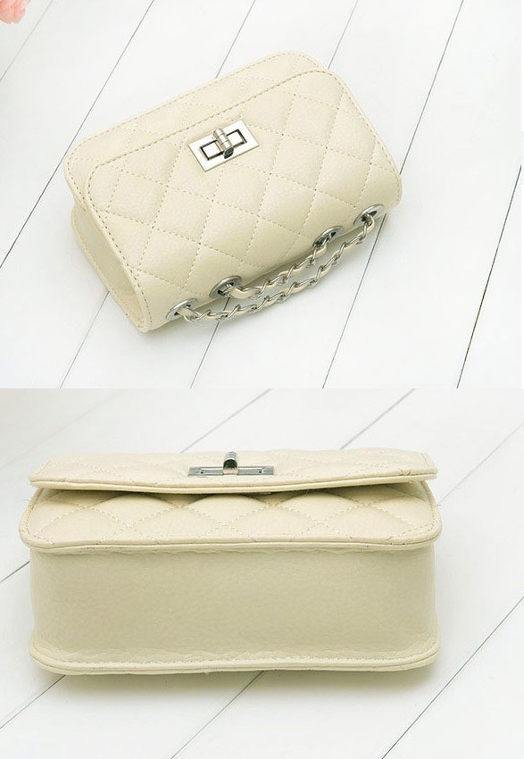 MAŁA TOREBKA PIKOWANA CHANELKA NA ŁAŃCUSZKU Kod producenta T007