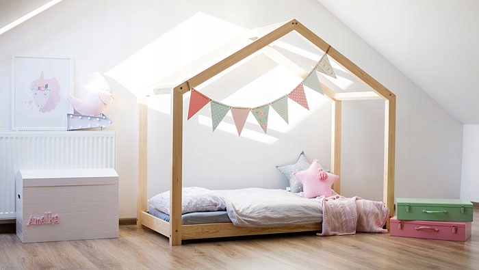 MŁODZIEŻOWE ŁÓŻKO === DREWNIANY DOMEK DLA DZIECKA Marka Elior