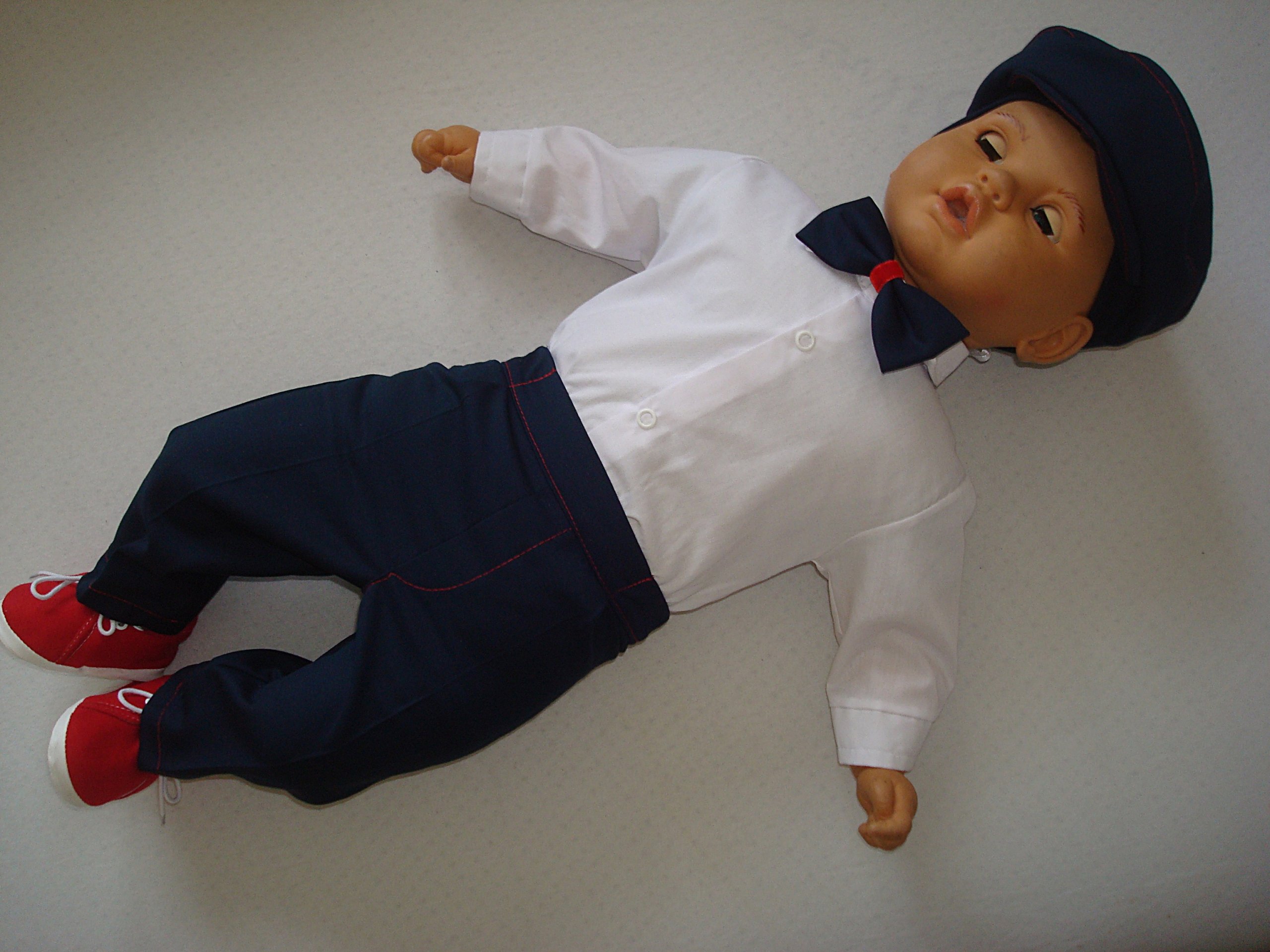 EXCLUSIVE POLSKIE UBRANKO/CHRZTU /OKAZJE/ 62 INNE Marka Inna marka