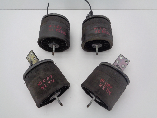 IVECO STRALIS HI WAY ПОДУШКА ЗАДНЯЯ 250 СЕТКА