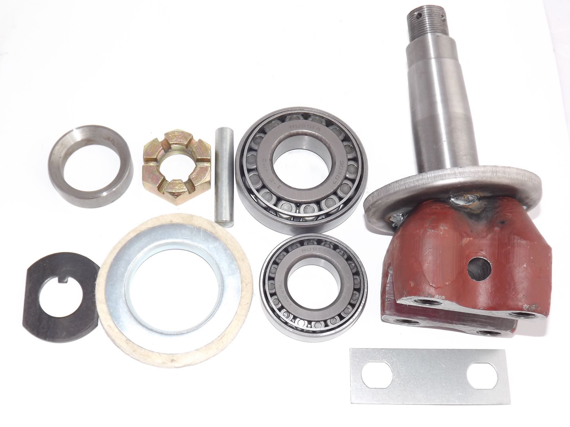 Czop koła piasty 16" kpl C 330 360 42472213