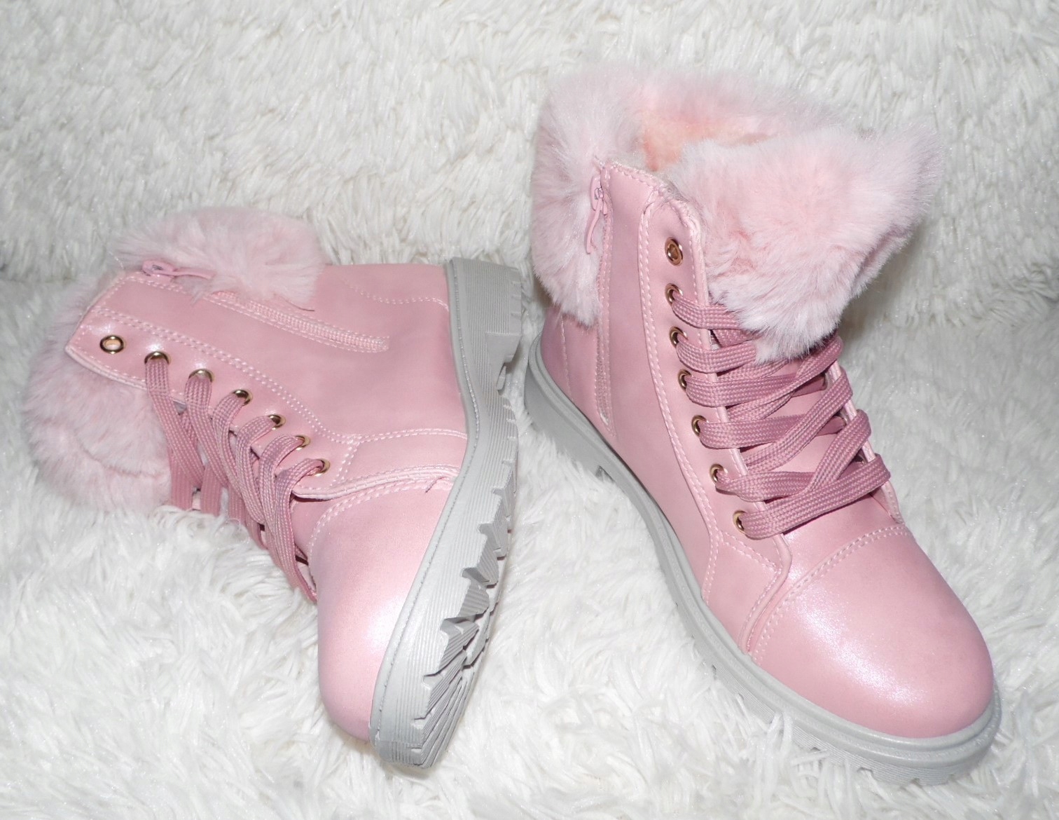 ŚNIEGOWCE ZIMOWE BOTKI TIMBERKI TRAPERY FUTERKO 39 Marka inna