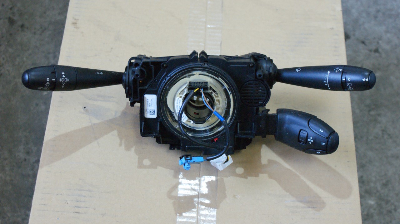 CITROEN C3 II ПЕРЕКЛЮЧАТЕЛЬ КОМБИНИРОВАННЫЙ ПАУК Com2008