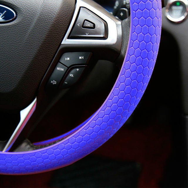 POKROWIEC NAKŁADKA OWIJKA SILIKONOWA NA KIEROWNICĘ UNIWERSALNA NIEBIESKA Producent części Inny