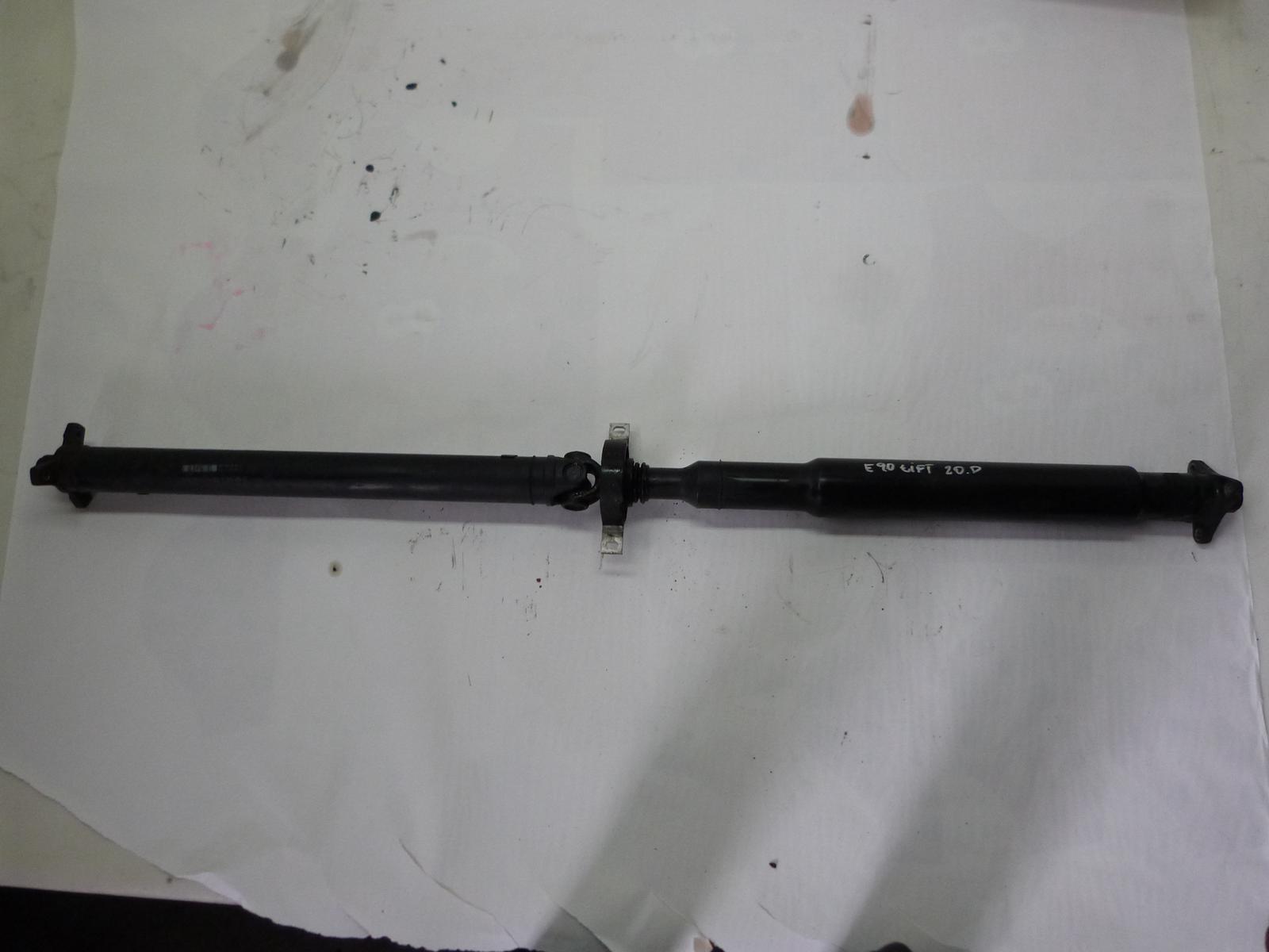 BMW 318d E90 LIFT 2.0 D приводний вал 7575332 11R.