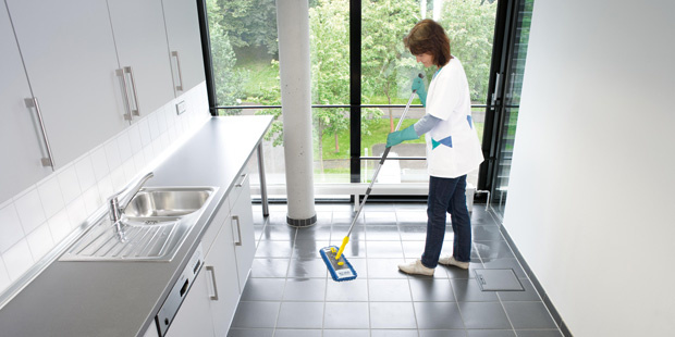 Płyn Kärcher 10l mycie podłóg Rm 69 10l. Waga produktu 10.62 kg