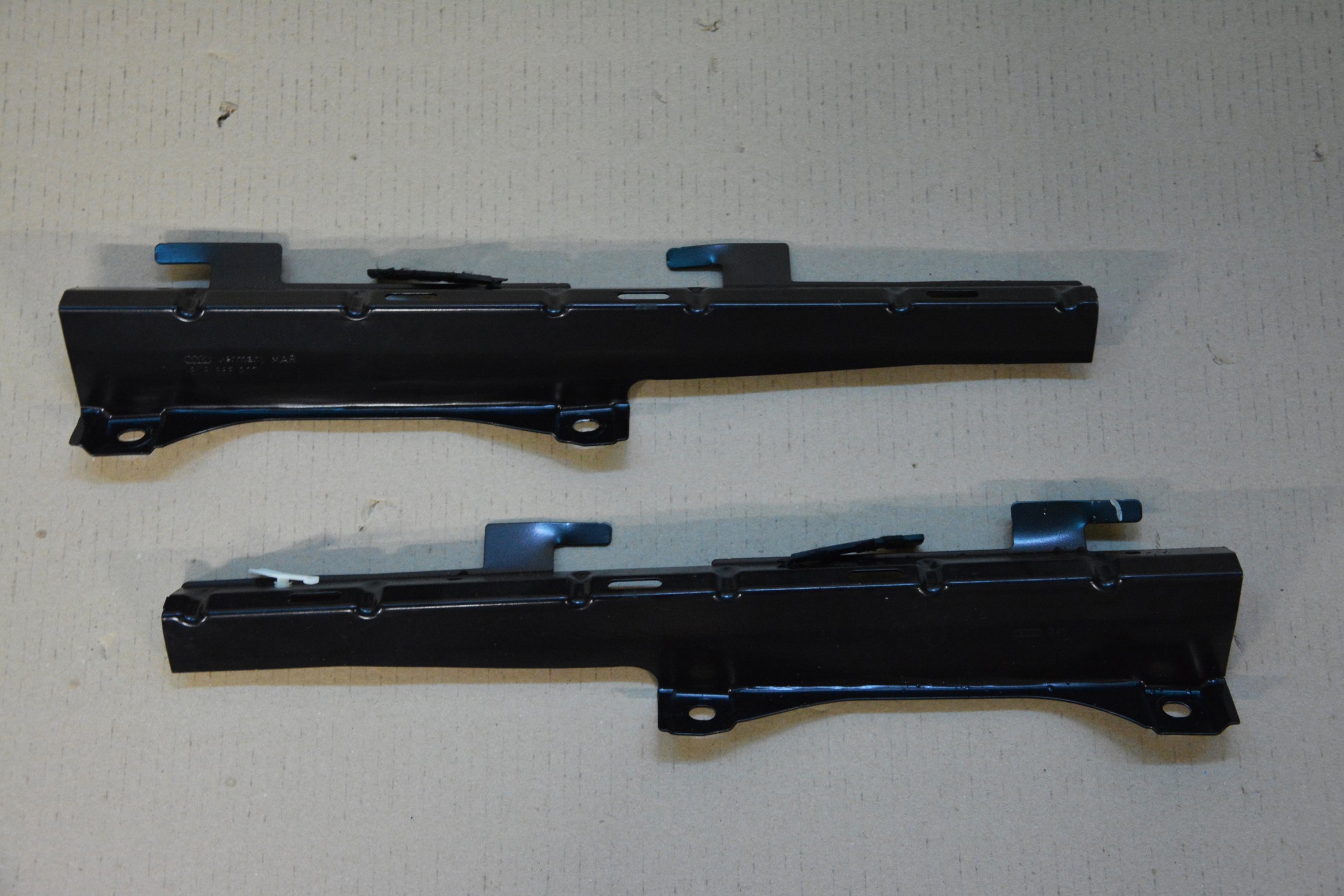 8V5858907 VW GOLF 7 eGOLF ELEMENT MOCUJĄCY