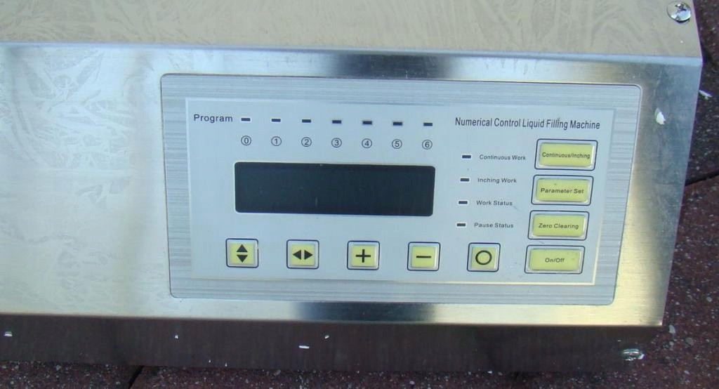 DOZOWNIK CIECZY AUTOMATYCZNY dyspenser nalewak Model DOZOWNIK CIECZY AUTOMATYCZNY dyspenser