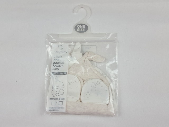 CZAPKA RĘKAWICZKI NIEDRAPKI 2-PAK GWIAZDKI PRIMARK Liczba sztuk w ofercie 1 szt.