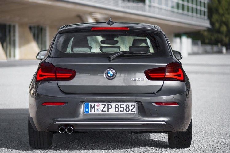 ЗАД. КУЗОВА КОМПЛЕКТ.+КРЫШКА,БАМПЕР..BMW F20 РЕСТАЙЛИНГ MP 1