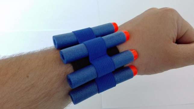 OPASKA NA RĘKĘ MAGAZYNEK + 10 STRZAŁEK DO NERF Rodzaj inny