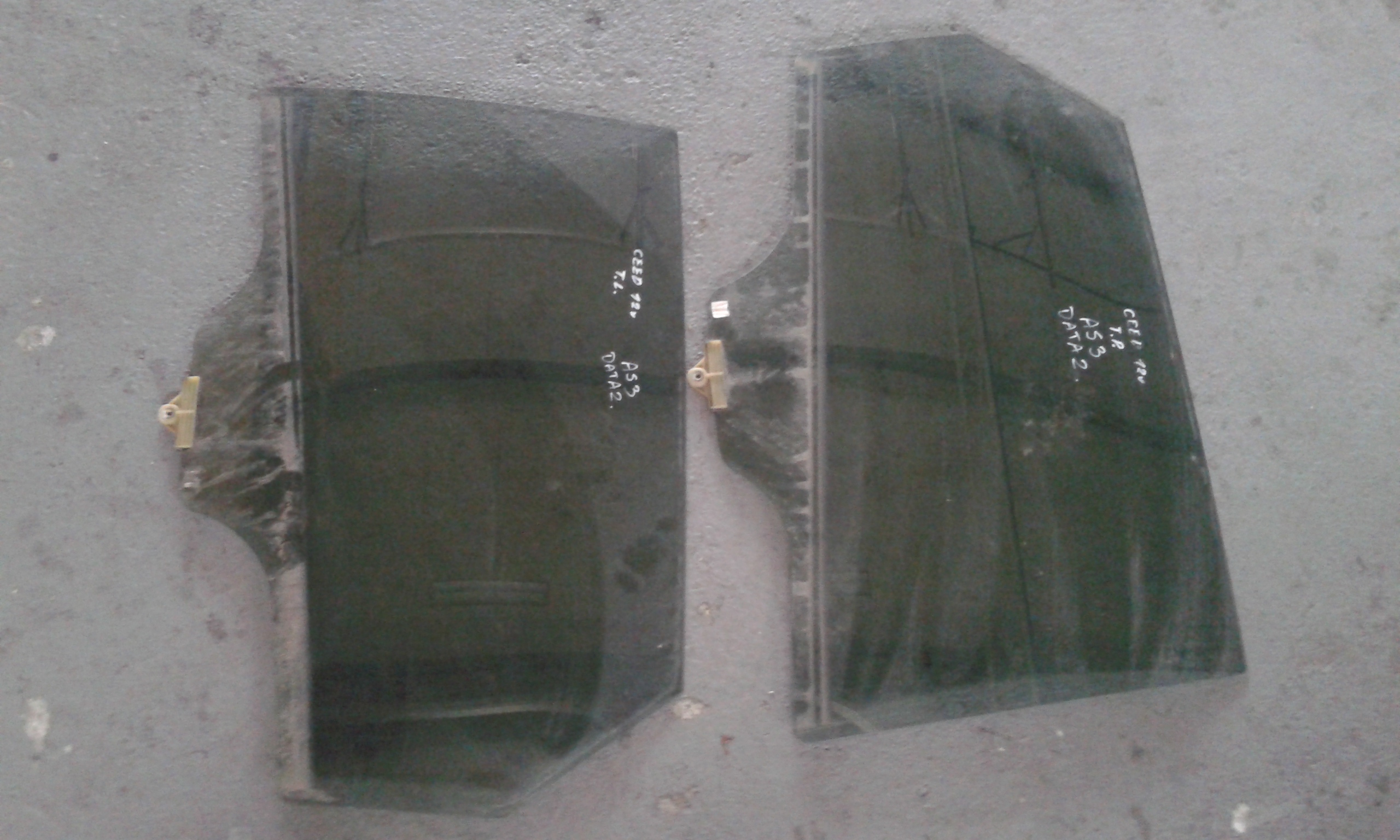 KIA CEED II 2012 AS3 KOMBI SZYBA DRZWI TYŁ PRAWA