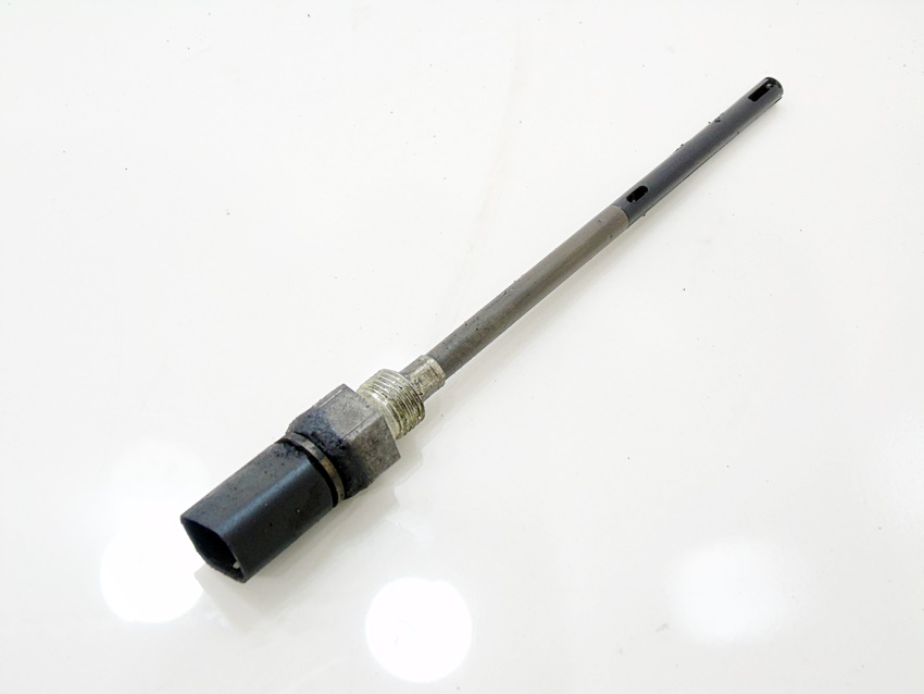 Датчик масла CARISMA SCENIC S40 V40 1.9 TDI TD
