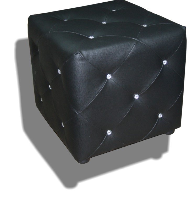 PUFA PIKOWANA DIAMENTAMI W ROMBY KOLORY MEBLOTEKA Marka Mebloteka