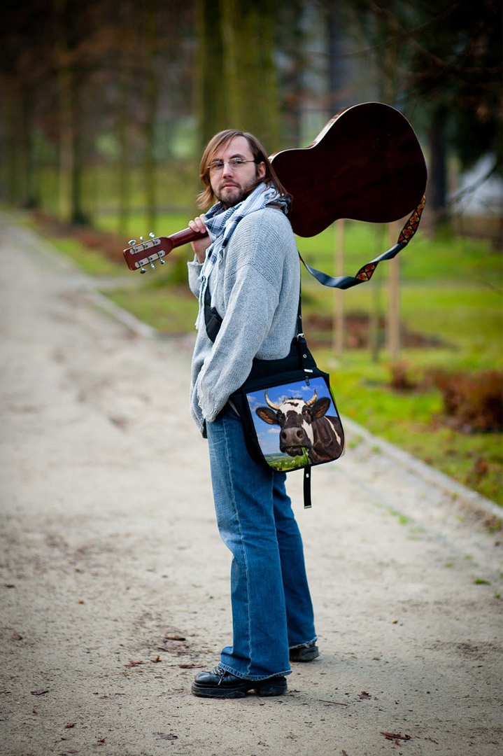 TORBA KLAPKA DUZA A4 ZW 5 KROWA MUCZY MU Styl miejski