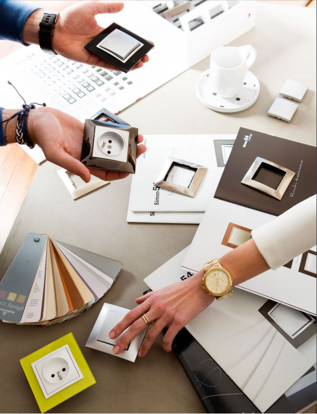 SIMON 54 NATURE RAMKA 5-KROTNA BIAŁA PERŁA SZKŁO Rodzaj pięciokrotna