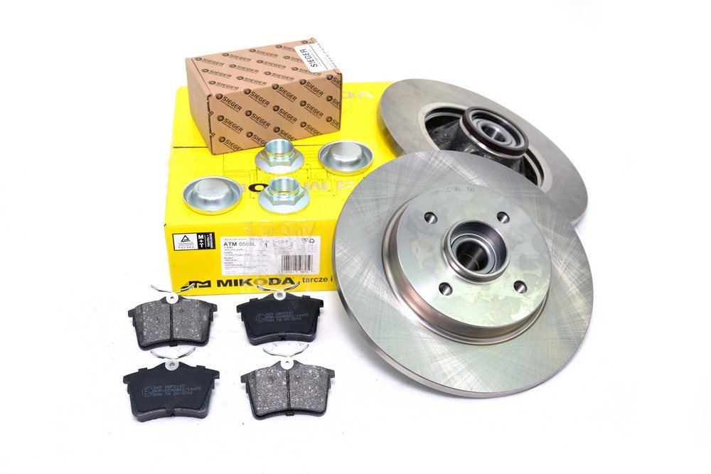 Диски с подшипником + колодки задние Peugeot 308 SW ABS