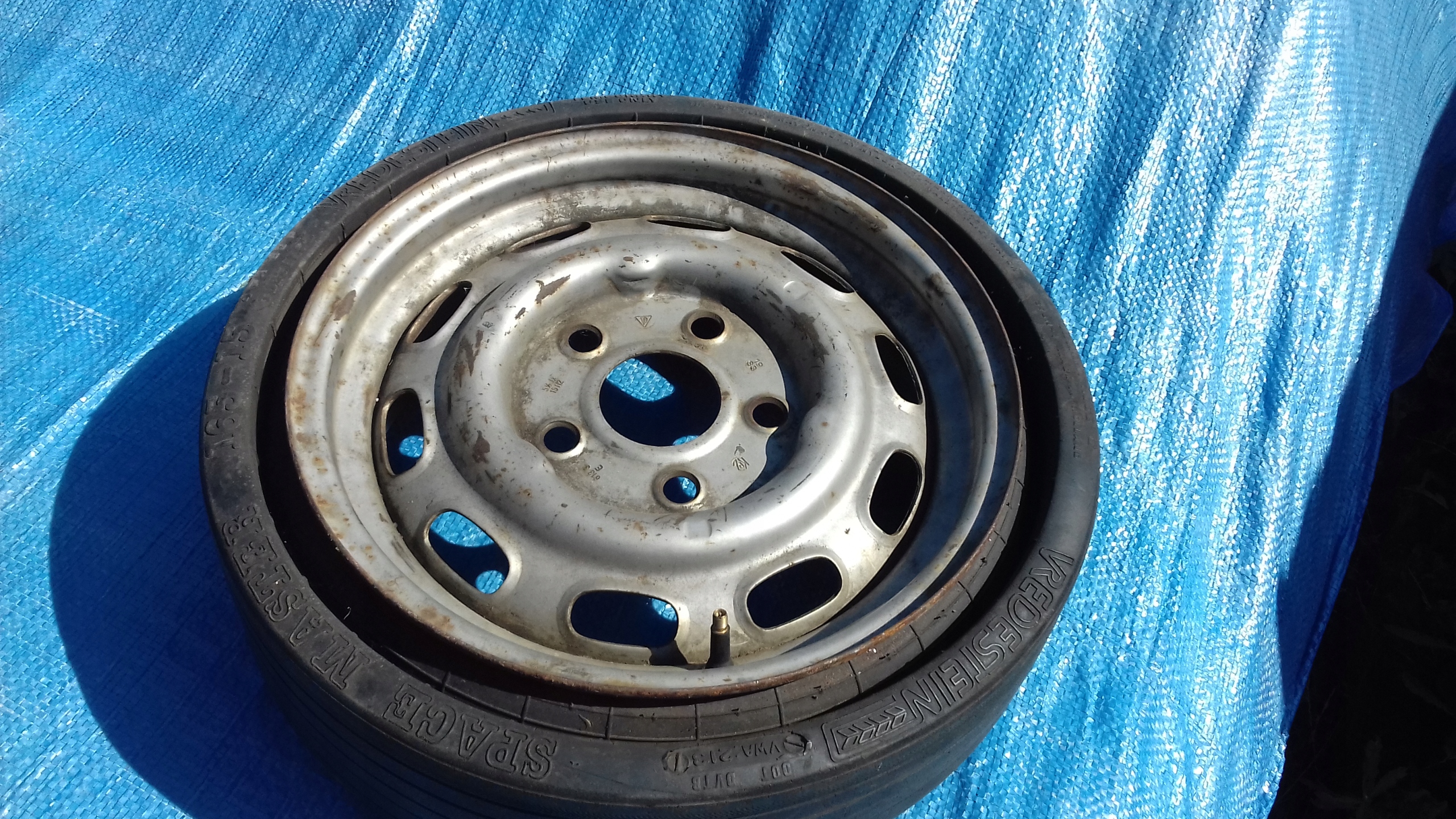 Запасне колесо Porsche 928